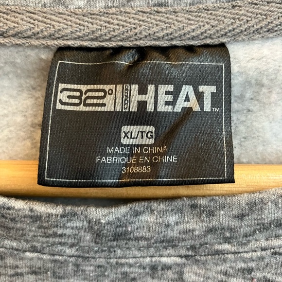 2/$25 32 Degree HEAT Gray Sweatshirt - Women's Size XL - Picture 3 of 7